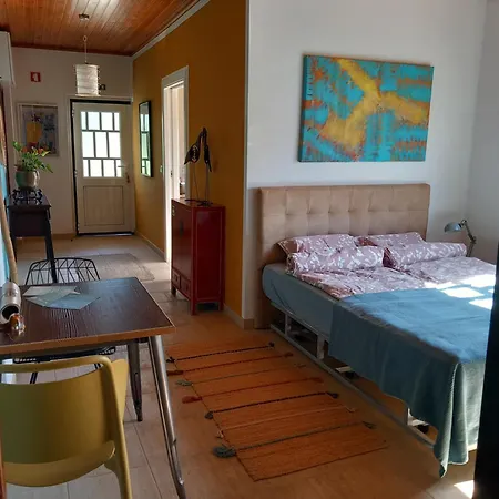 The Space - Portugal Alloggio in famiglia *